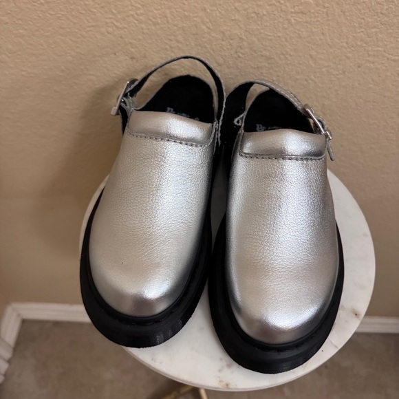 NEW Women DR MARTENS Laketen Slingback Mule metallic tumble nappa leather Sz 5 - Picture 3 of 9